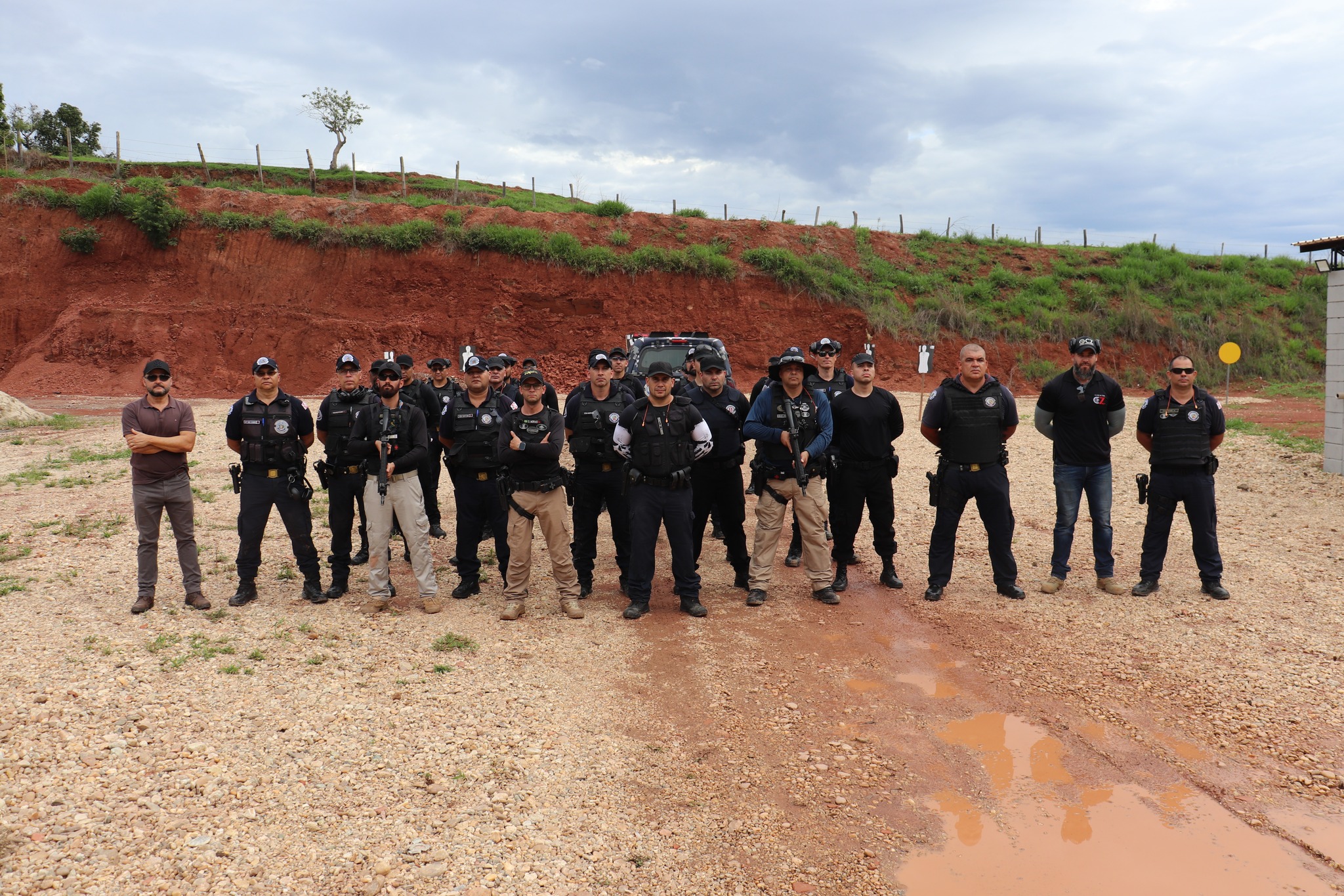 Guardas Civis Municipais de Aguaí completam treinamento intensivo em táticas operacionais